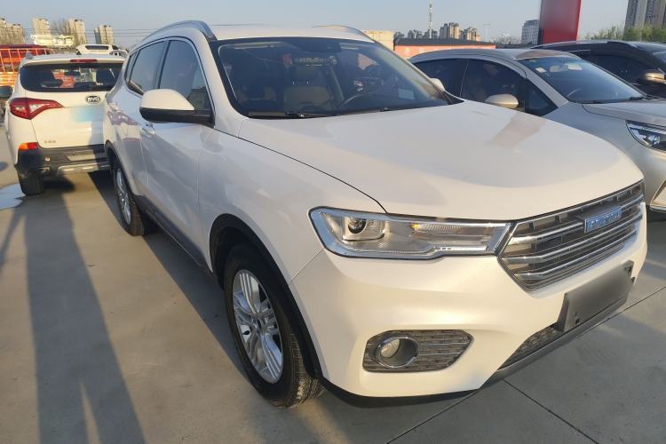 Used Haval H6 2017 Blue Label 1.3T Automatic Two-Wheel Drive Luxury Model Front Right 45 Deg