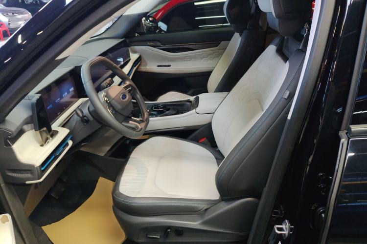 Used Ford Edge 2023 Ford Explorer L 2.0T EcoBoost Two-Wheel Drive 7-Seater Luxury Model
