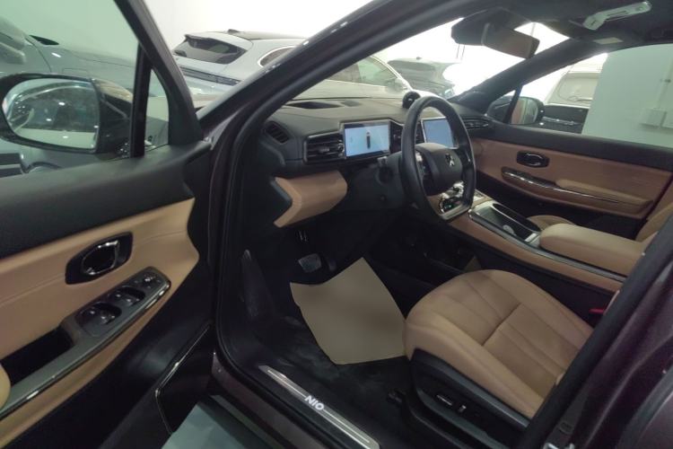 Used Nio ES8 2020 415 km Range 6-Seater Version