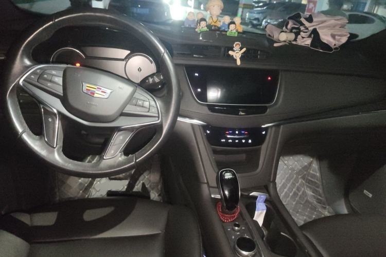 Used Cadillac XT5 2021 28T Luxury Model