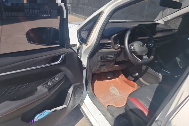 Used Geely Auto Vision X3 2021 PRO 1.5L CVT Deluxe Model
