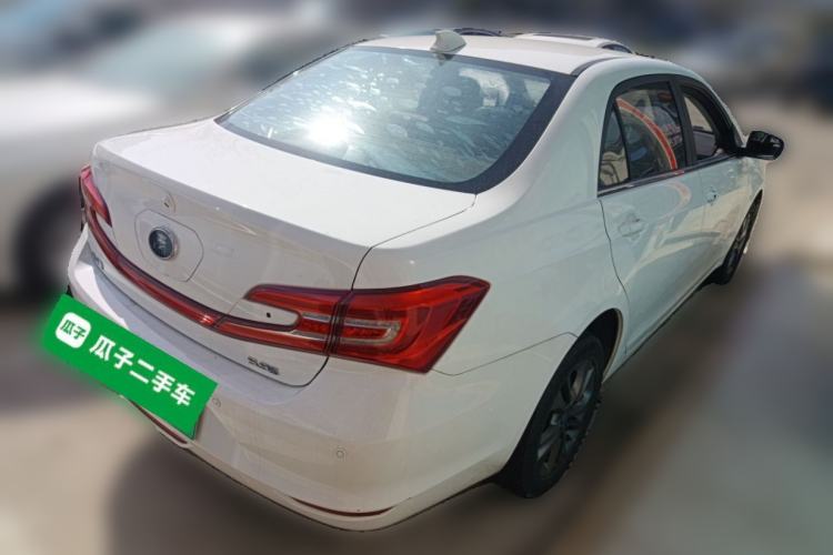 Used BYD Qin New Energy 2017 Qin 1.5T 100 Rear Right 45 Deg