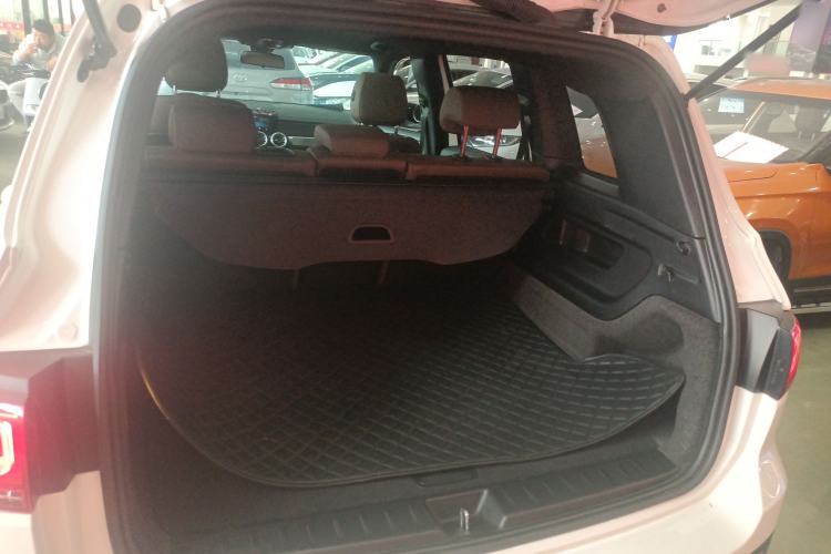 Used Mercedes-Benz GLB 2023 GLB 200 Dynamic Edition Trunk