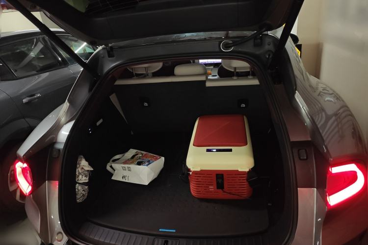 Used Xiaomi Auto YU7 2025 Ultra-Long Range High-Performance All-Wheel-Drive Max Edition
