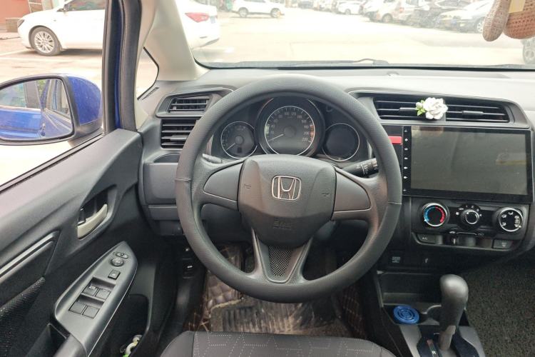 Used Honda Fit 2016 1.5L LXS CVT Comfort Sunroof Version Steering Wheel