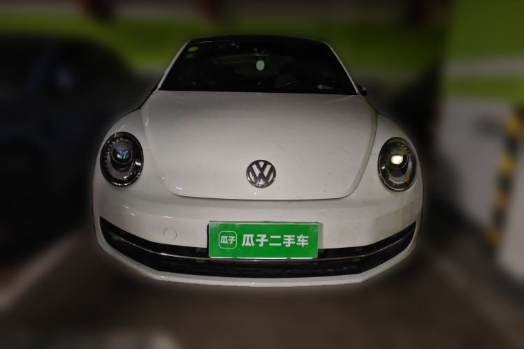 Used Volkswagen Beetle 2015 180TSI model
