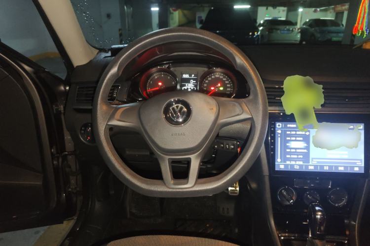 Used Volkswagen C-TREK 2017 230TSI DSG Comfort Version