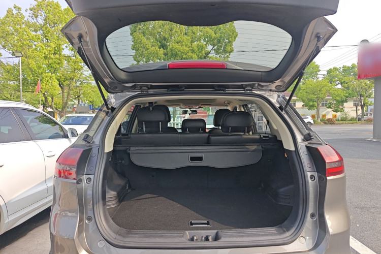 Used Geely Auto Emgrand X7 Sport 2020 1.8TD DCT Two-Wheel Drive Smart Connect 4G-Enabled Version