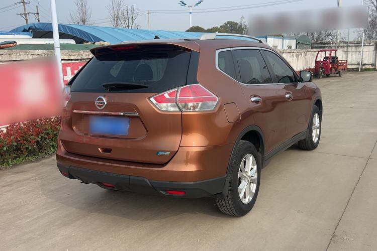 Used Nissan X-Trail 2015 2.0L CVT Comfort MAX Edition 2WD Rear Right 45 Deg