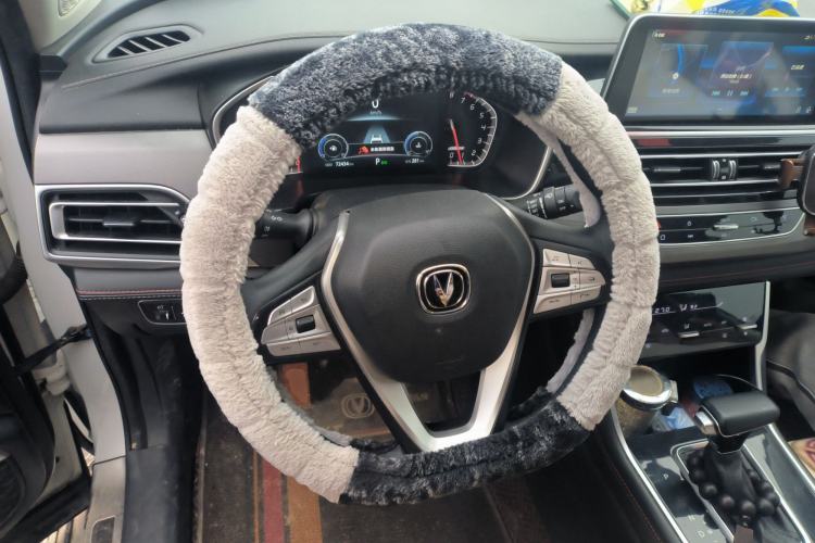 Used Changan CS75 2021 Honor Million Edition 280T DCT Prestige Model
