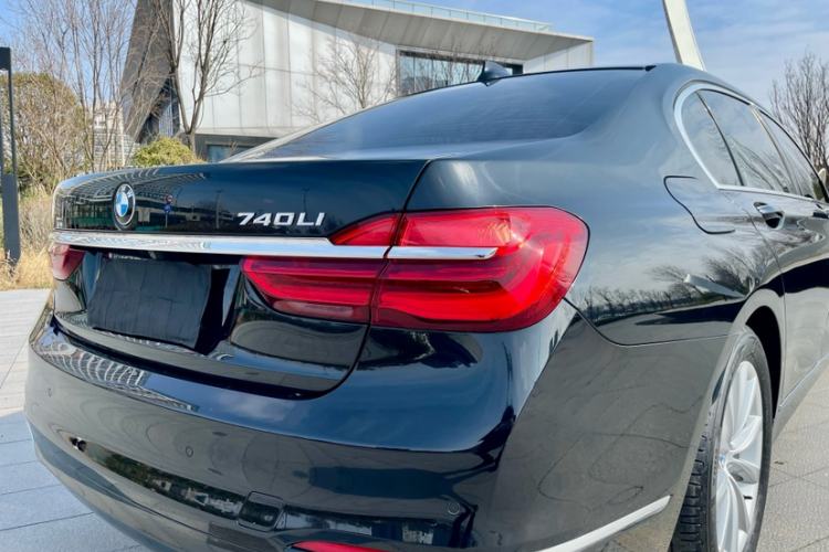 Used BMW 7 Series 2017 730Li Leading Model