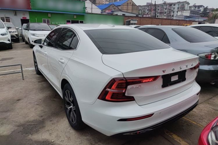 Used Volvo S60 2026 Model B4 Zhiyi Luxury Edition Rear Left 45 Deg