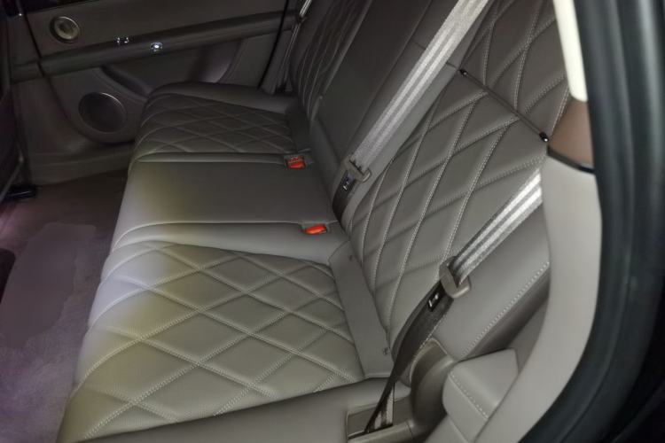 Used Hima S9T 2025 Model Pure Electric Rear-Drive Max Left Rear Seat