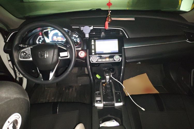 Used Honda Civic 2016 220TURBO CVT Luxury Edition
