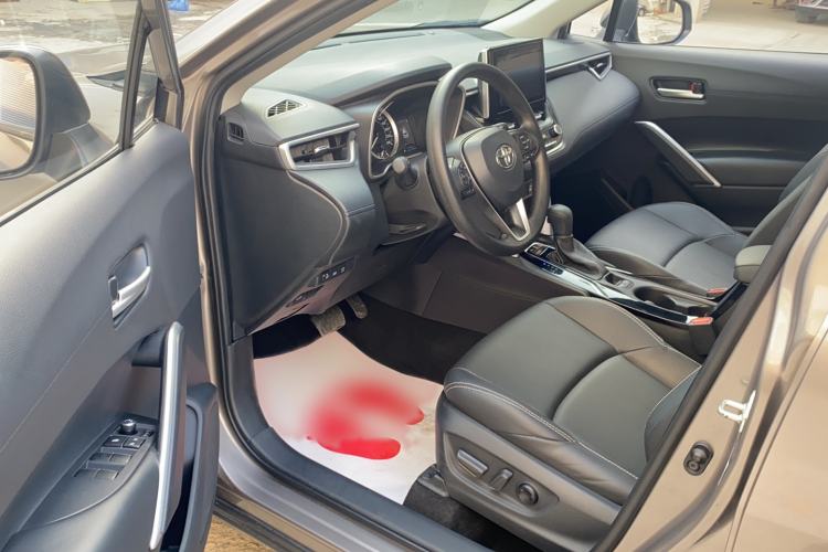 Used Toyota FRONTLANDER 2022 2.0L CVT Luxury PLUS Edition
