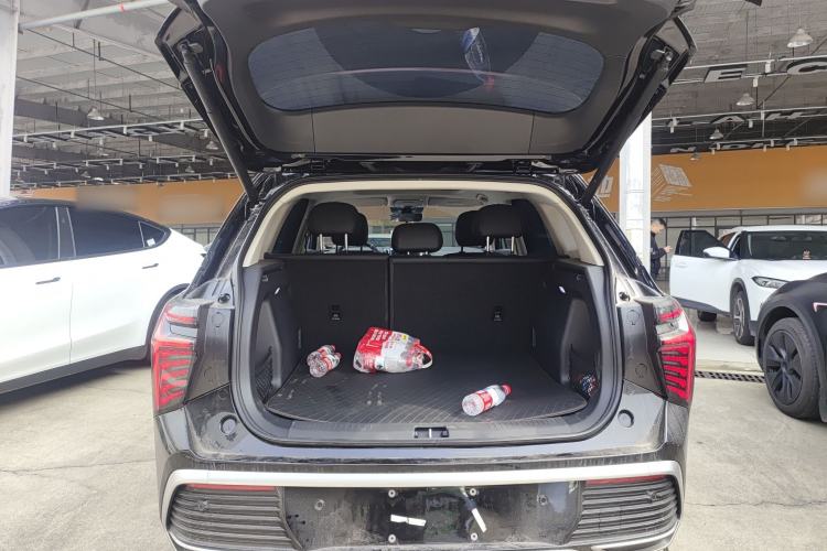 Used Hongqi HS3 PHEV 2025 Model 117km Jingwei Edition