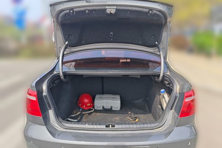 Used Volkswagen Bora 2013 1.6L Manual Comfort Model Trunk