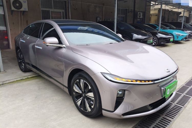 Used CHANGAN NEVO A07 2025 Blue Whale Pure Electric Version 525 Luxury Model
