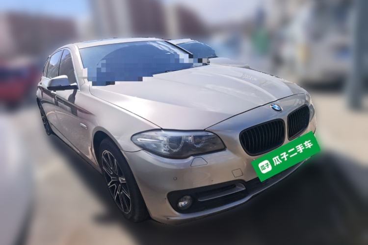 Used BMW 5 Series 2013 530Li Leading Model Front Right 45 Deg