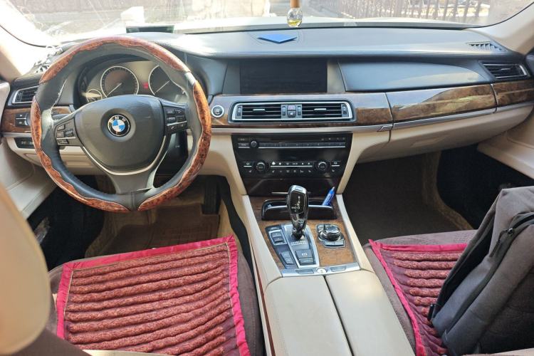 Used BMW 7 Series 2010 760Li Center Console