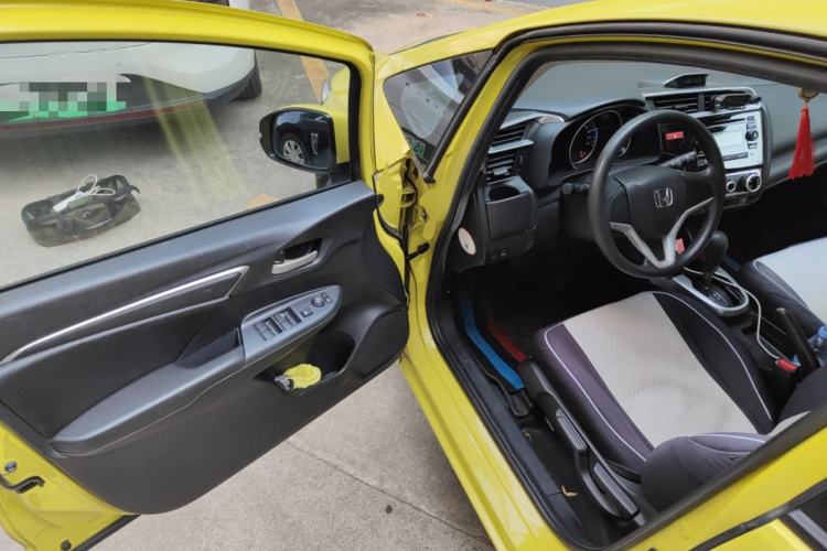 Used Honda Fit 2014 1.5L SE CVT Fashion Model
