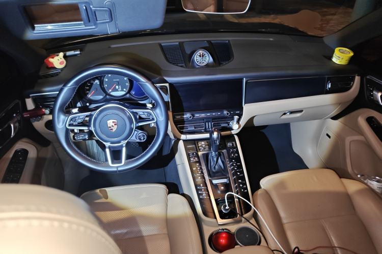 Used Porsche Macan 2018 Macan 2.0T
