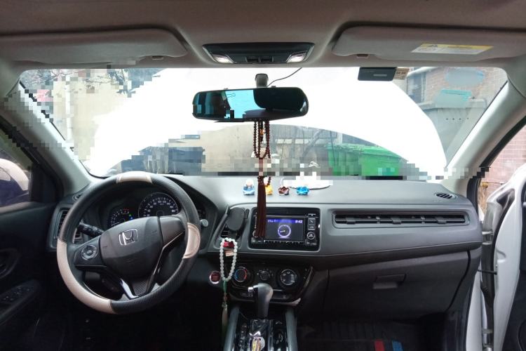 Used Honda Vezel 2017 1.8L CVT Front-Wheel Drive Pioneer Edition