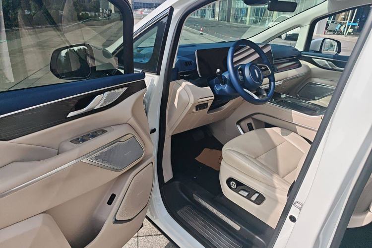 Used Wey Gaoshan 2023 Four-Wheel Drive Flagship Edition