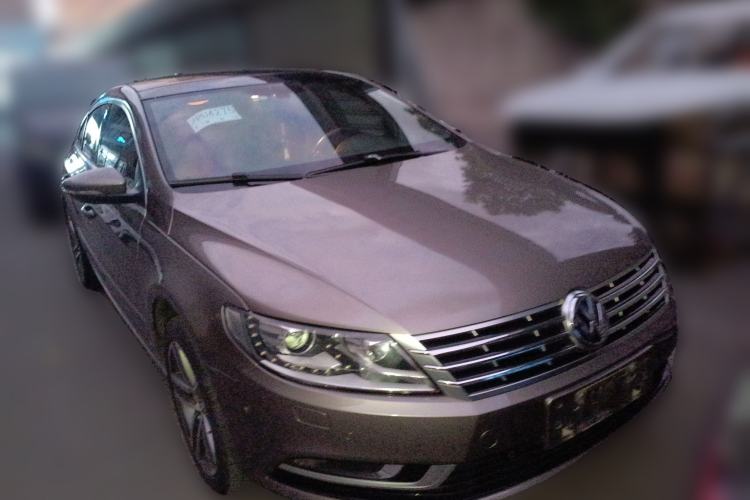 Used Volkswagen FAW-Volkswagen CC 2013 2.0 TSI Luxury Model Front Right 45 Deg