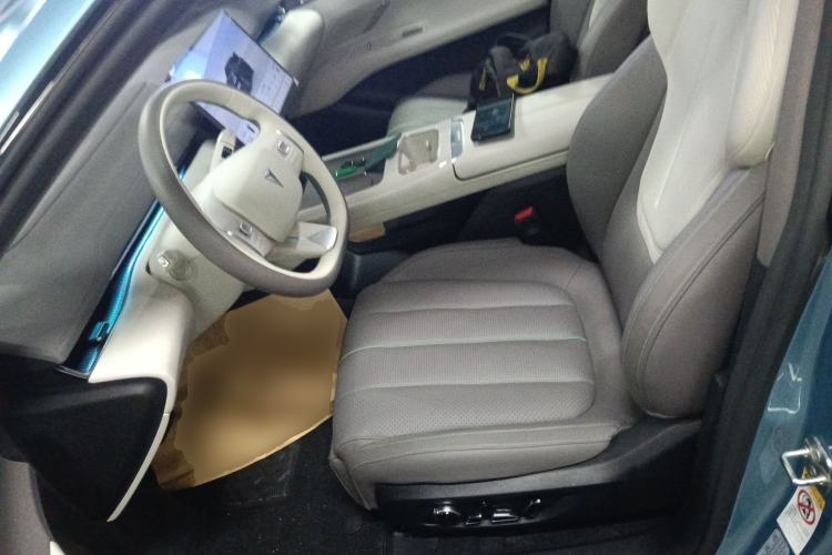 Used Deepal L07 2024 230Max Qiankun Intelligent Driving ADS SE Range-Extended Version
