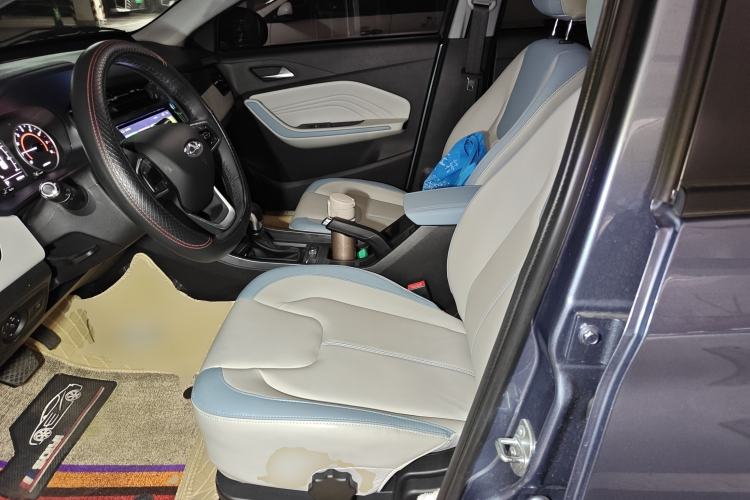 Used Chery Tiggo 3X 2022 PLUS 1.5L CVT Thrilling Red Date Edition II Left Front Seat