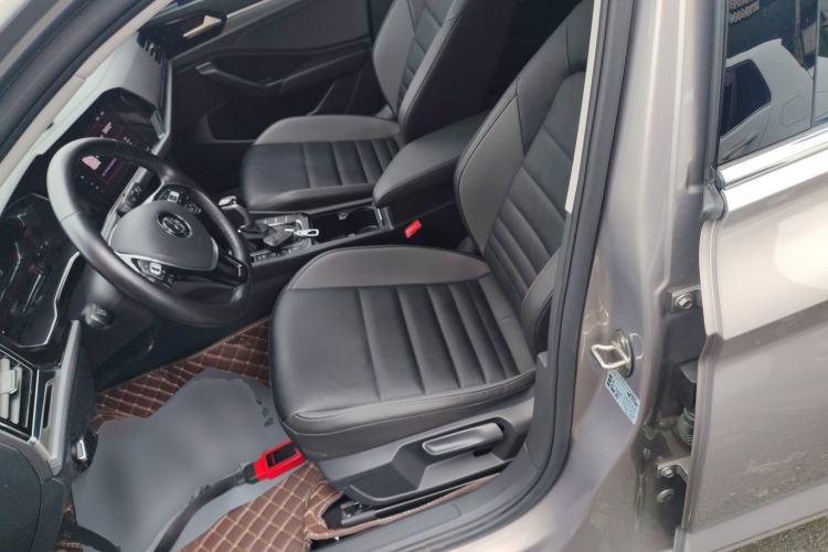 Used Volkswagen Sagitar 2022 280TSI DSG Flyover Edition Left Front Seat