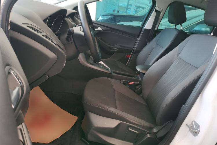 Used Ford Focus 2018 Hatchback Classic 1.6L Automatic Comfort Plus SmartDrive Edition