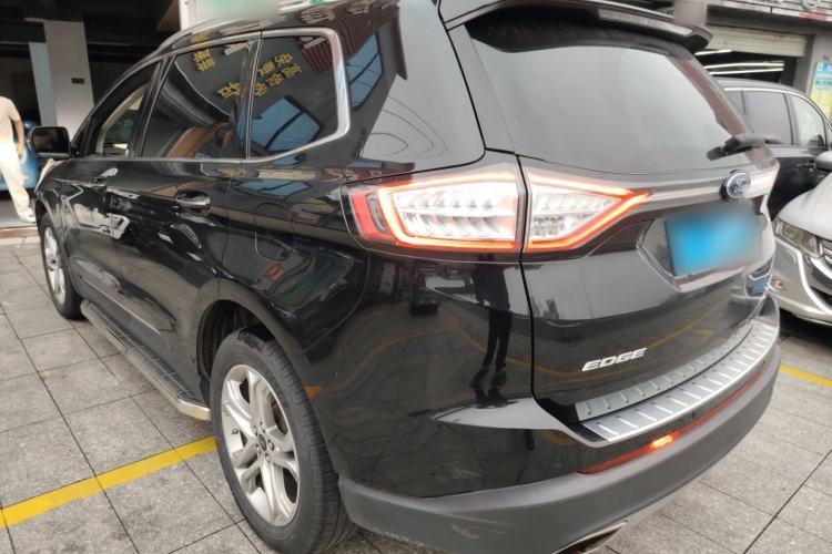 Used Ford Edge 2018 EcoBoost 245 Two-Wheel-Drive Titanium 7-Seater China VI Standard
