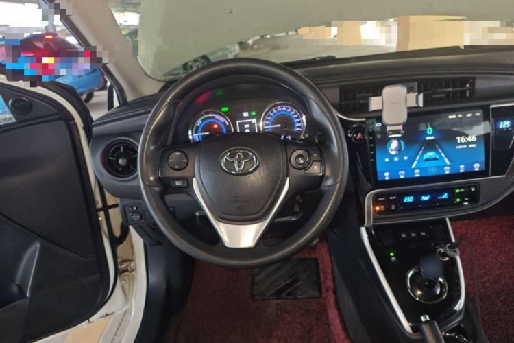 Used Toyota Levin 2017 Revised Dual-Engine 1.8H GS E-CVT Elite Edition China V Standard Steering Wheel