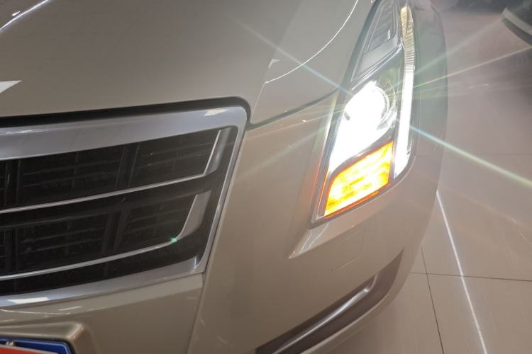 Used Cadillac XTS 2015 28T Comfort Model
