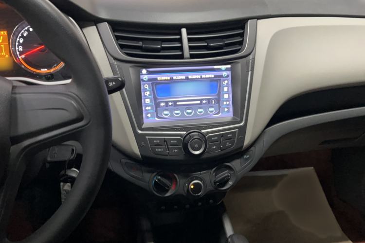 Used Chevrolet Sail 2015 Sail 3 1.3L AMT Ideal Edition