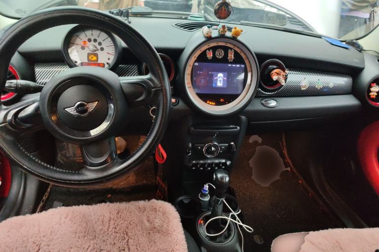 Used MINI 2011 1.6L ONE