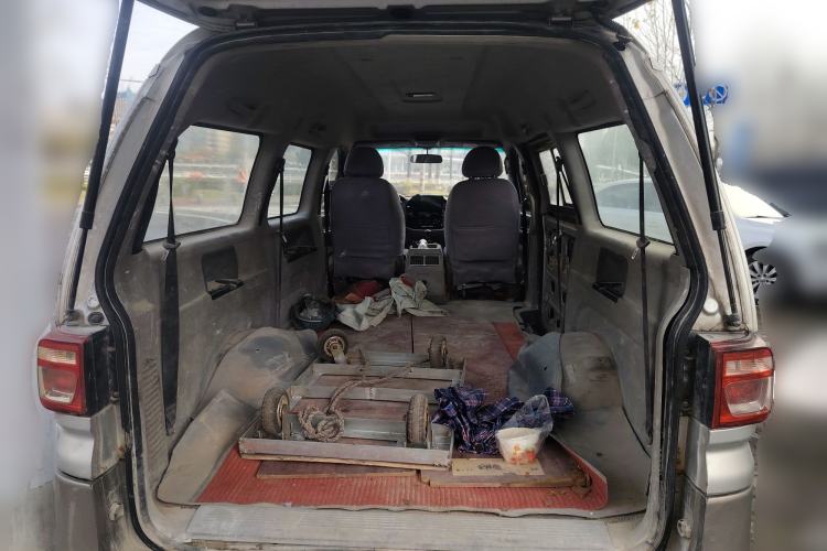 Used FORTHING Lingzhi 2017 M3L 1.6L 7-Seater Comfort Model
