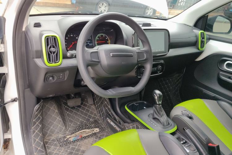 Used Roewe Clever 2021 302km Excellence Edition Center Console