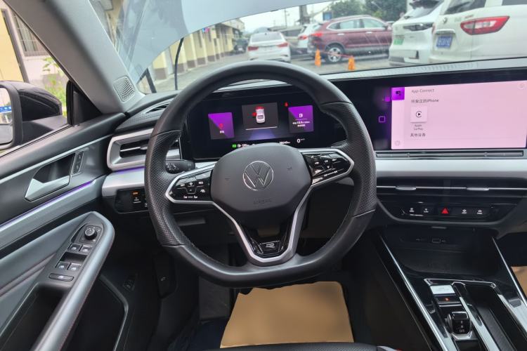 Used Volkswagen Lamando 2022 Lavida L 280TSI DSG Cool & Spicy Edition
