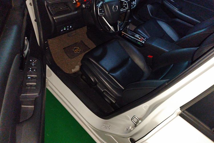 Used Honda Envix 2019 180TURBO CVT Prestige Edition China VI