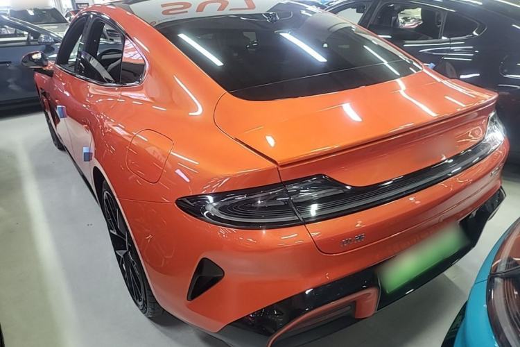 Used Xiaomi Auto SU7 2024 Four-Wheel Drive Ultra-Long Range Advanced Intelligent Driving Max Edition
