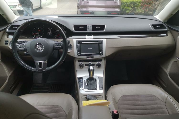 Used Volkswagen Magotan 2013 1.8TSI Prestige Model
