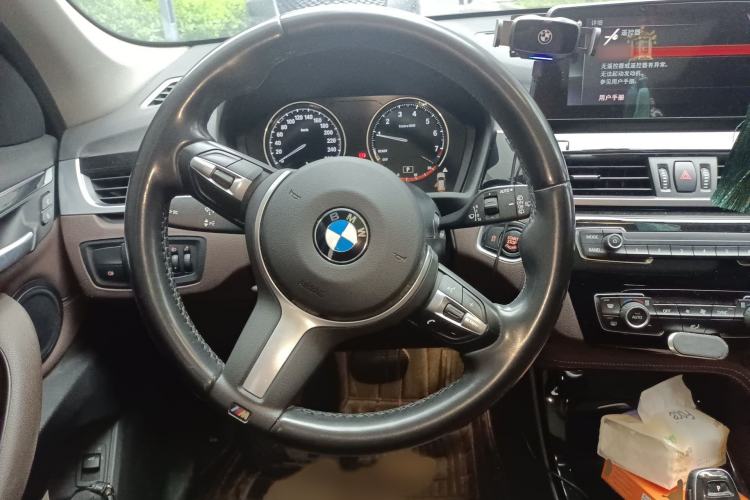 Used BMW X1 2020 sDrive20Li Premium Edition Steering Wheel