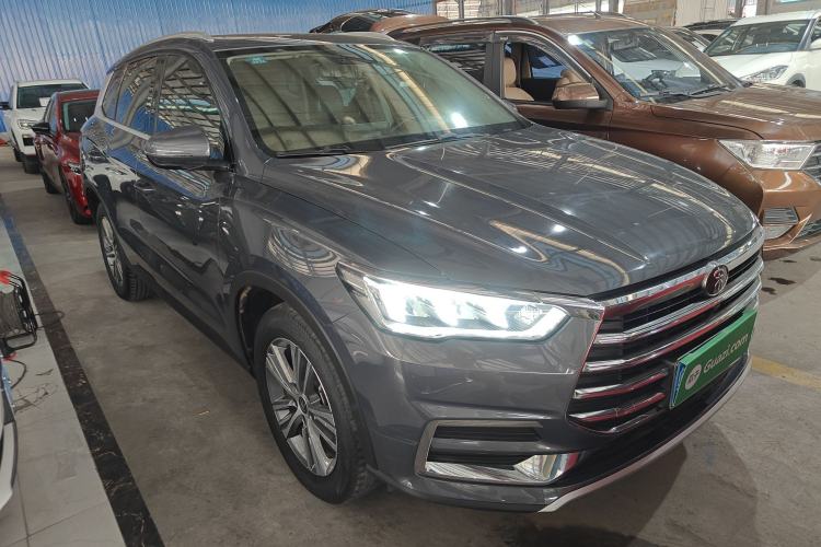 Used BYD Song Pro 2019 1.5T Automatic Elite Edition Front Right 45 Deg