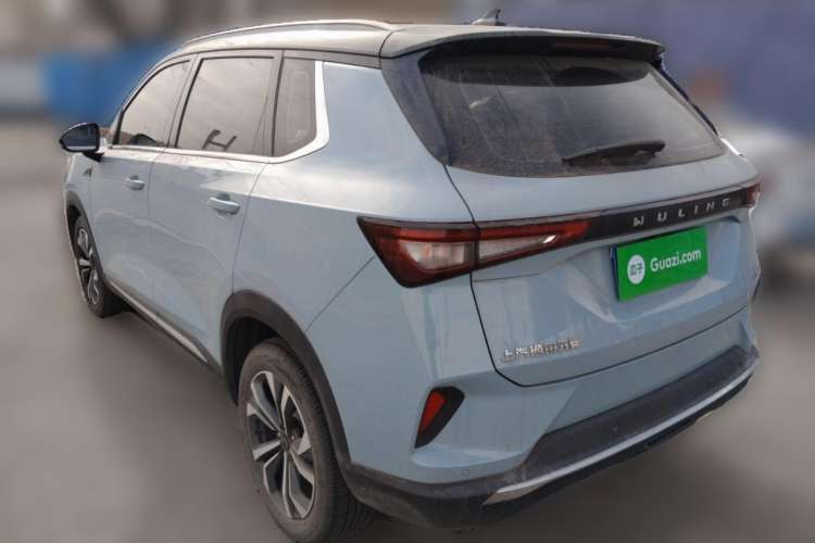 Used Wuling Asta 2021 1.5T CVT Starlight Edition
