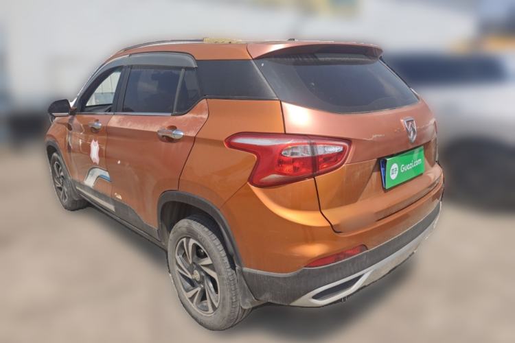 Used Baojun 510 2017 1.5L manual Comfort trim