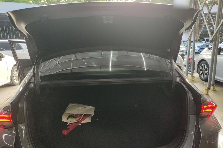 Used GAC Trumpchi EMPOW 2021 270T DCT J16 Version