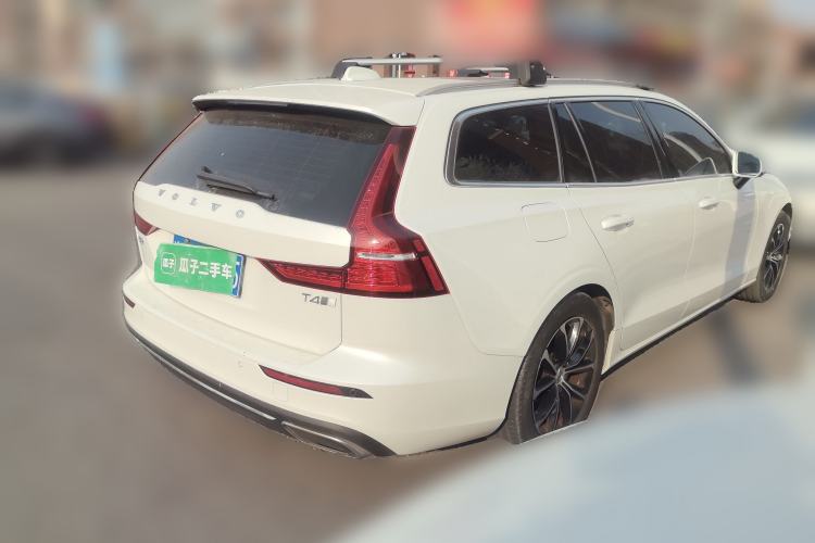 Used Volvo V60 2020 T4 Zhiyi Luxury Edition Exterior 5